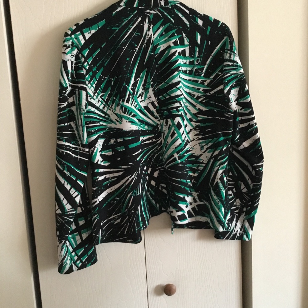 Chicos Open Front Lined Jacket Size 1 - image 2